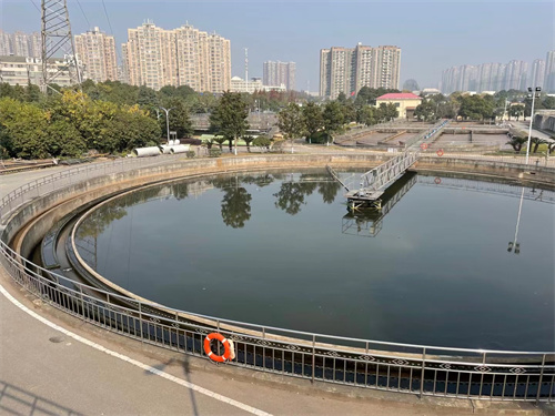 刮吸泥機(jī)